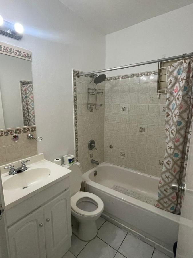 Finest Accommodation Marley Manor Apt # 513 Ground Floor 6 Marley Rd Kgn 6 Kingston Exterior foto